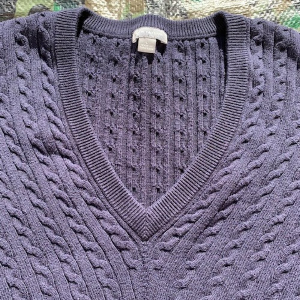 Ann Taylor navy blue cable knit sweater size L - Picture 2 of 7
